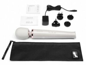 LE WAND PEARL WHITE RECHARGEABLE MASSAGER